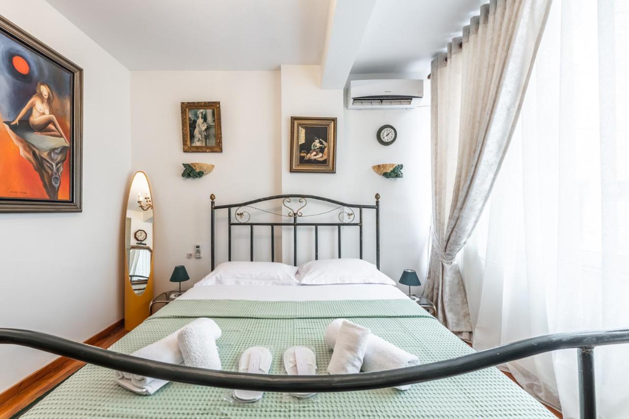 Vintage And Warm 2Br Apartament In 티라나 외부 사진