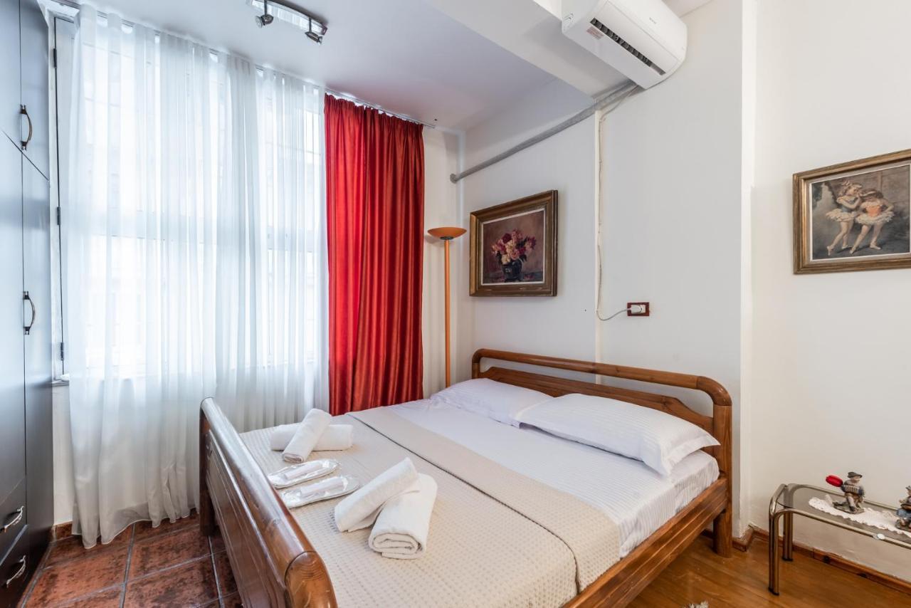 Vintage And Warm 2Br Apartament In 티라나 외부 사진